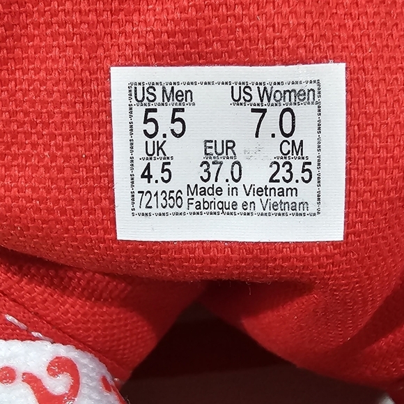 Vans Old Skool, (Where's Waldo?) International Stripes, Unisex M5.5, W7, NWT - Picture 9 of 16